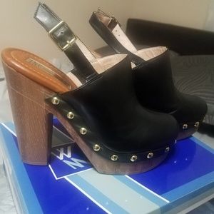 INC INTERNATIONAL CONCEPTS SHOES